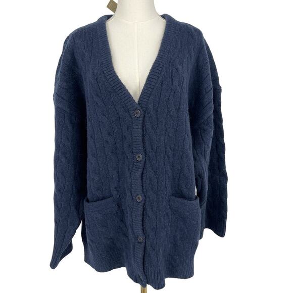 J.Crew Relaxed Cable knit Cardigan Merino Blend Sweater Navy Size L-XL NWT - Picture 5 of 12